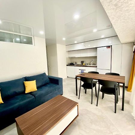 Gss - A Apartment Tbilisi Eksteriør bilde