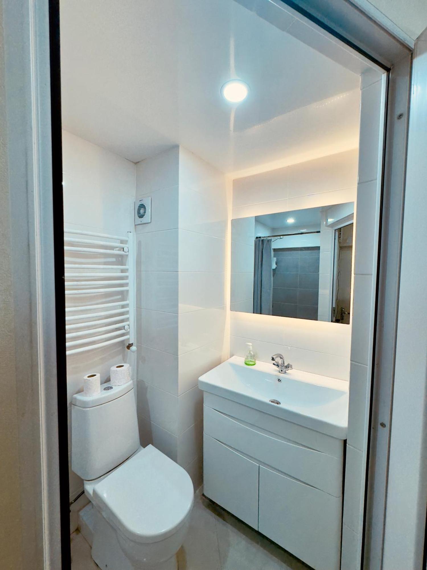 Gss - A Apartment Tbilisi Eksteriør bilde